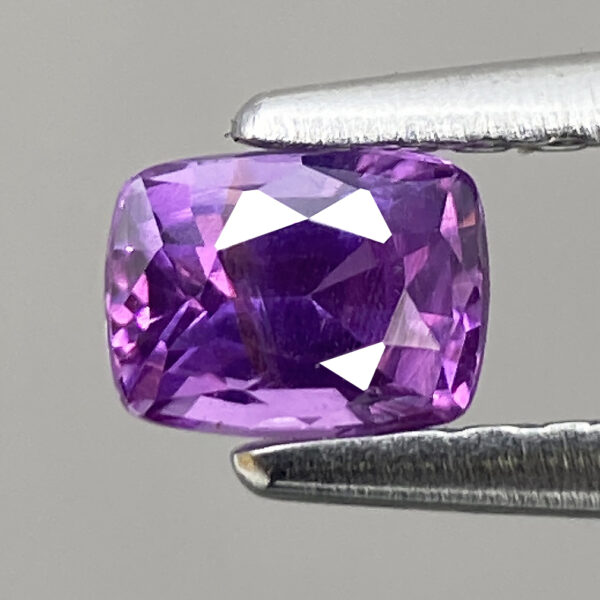 1 0.35ct Natural Purplish Pink Sapphire Unheated Rectangle Gemst