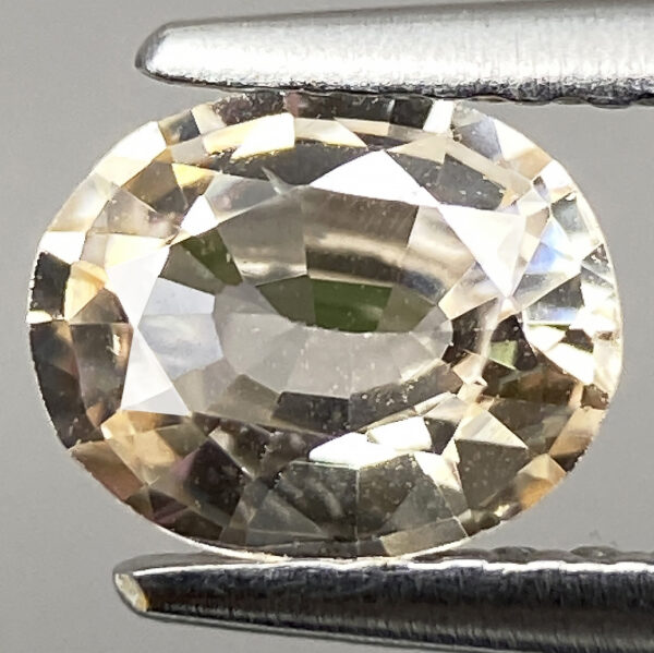 1 0.84ct Natural Sapphire Yellowish Brown Luster Oval Faceted Ge