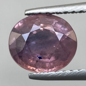 Pinkish Purple Sapphire 2ct