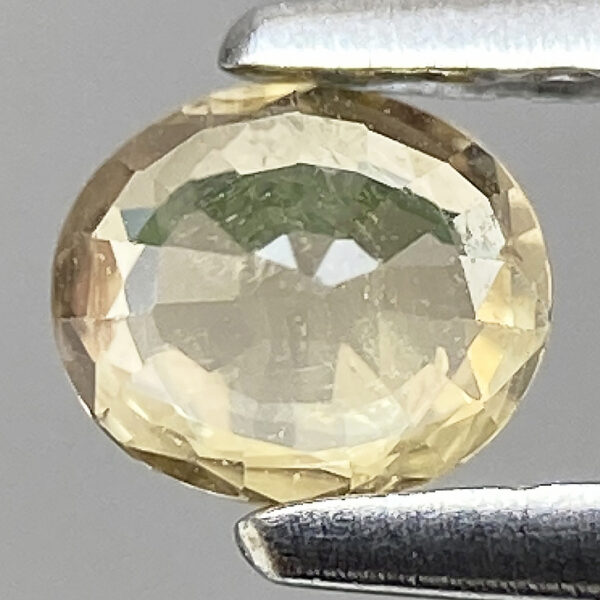 3 0.23ct Natural Sapphire Yellow Luster VS Oval Faceted AAA Gem