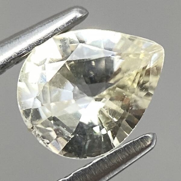 2 0.60ct Natural Sapphire Yellow Luster Pear Faceted VVS Gemston