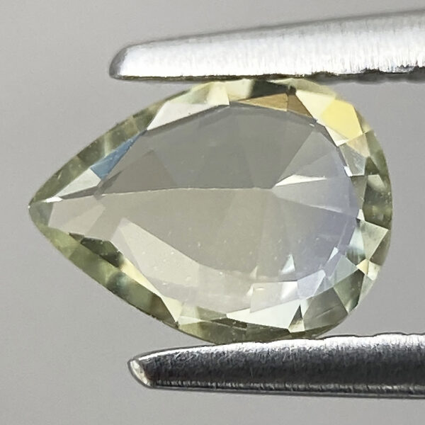 3 0.65ct Natural Sapphire Yellow Luster Pear Flawless FL Loose G