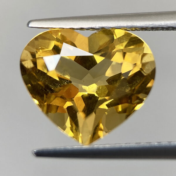 1 3.92ct Citrine Golden Yellow Flawless Natural Heart Facet Cut Madagascar Gem