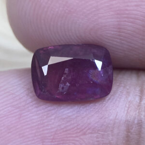 Red Rhodolite Garnet 2.48ct (Certified)